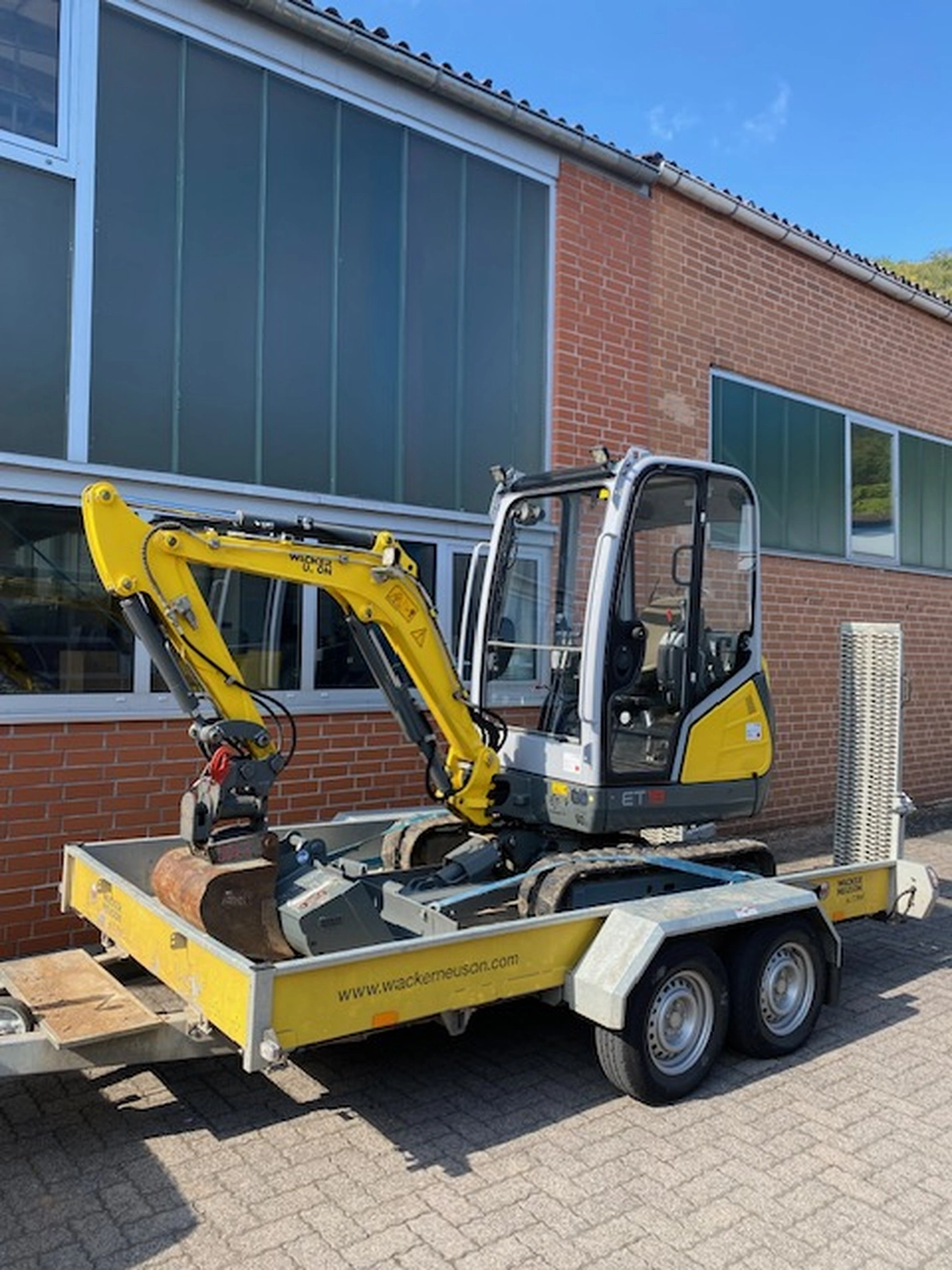 mobil s&s GmbH - Maschinenbau - Wacker Neuson DT08