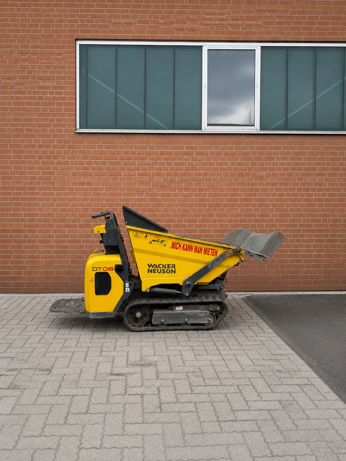 mobil s&s GmbH - Maschinenbau - Wacker Neuson DT08