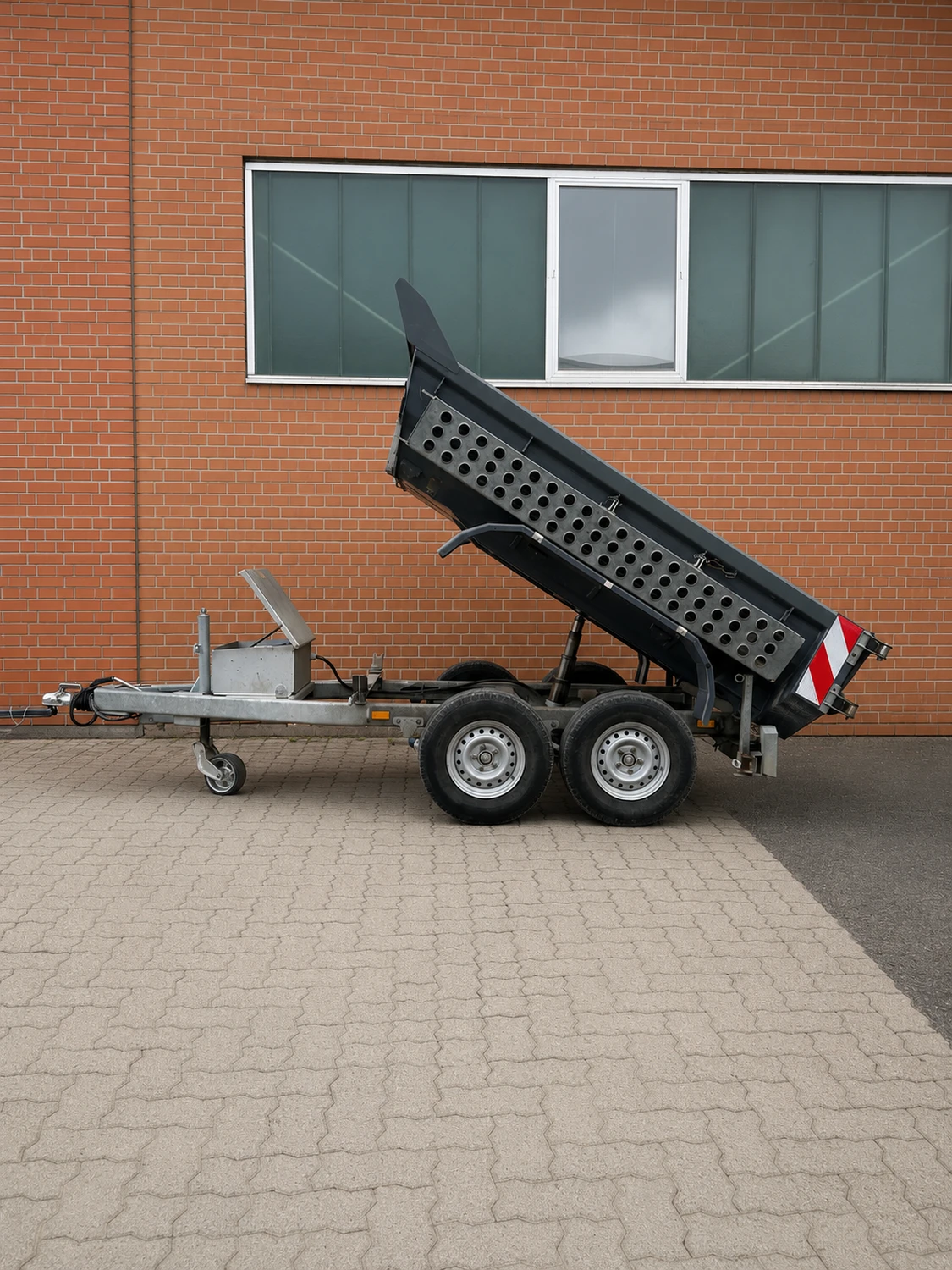 mobil s&s GmbH - Maschinenbau - Wacker Neuson DT08
