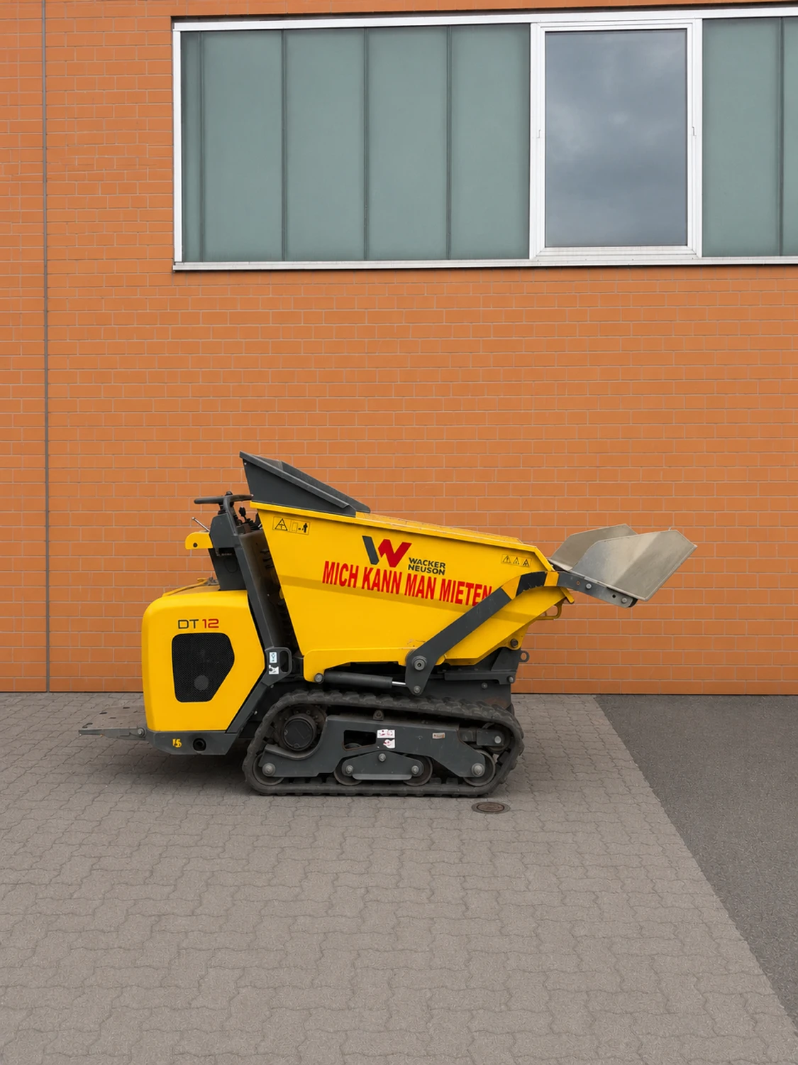 mobil s&s GmbH - Maschinenbau - Wacker Neuson DT08
